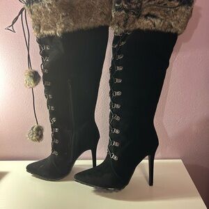 Elegant Black Wide Calf Knee-High Boots